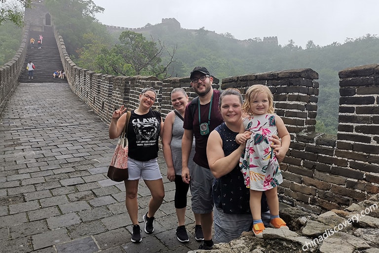 Tiffany's Family - Mutianyu Great Wall 