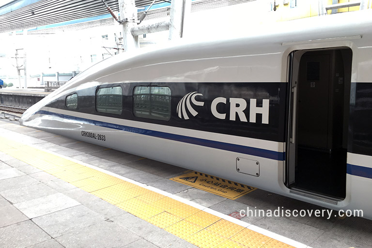 Fiona enjoyed her China High Speed Train in 2018, tour customized by Dean