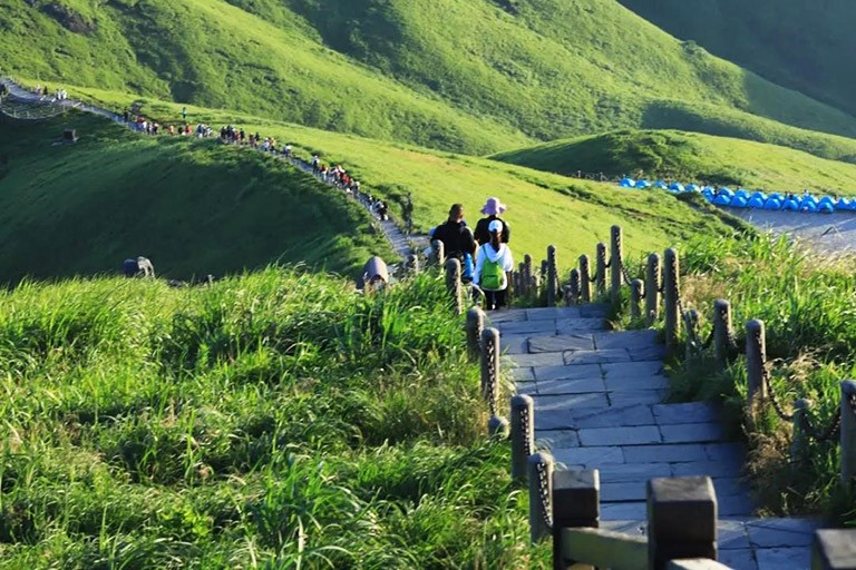 Pathway on Wugong Mountain