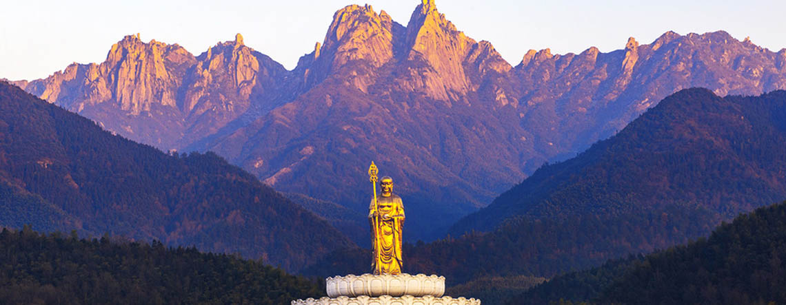 5 Days Buddhism Tour to Mount Putuo & Mount Jiuhua 