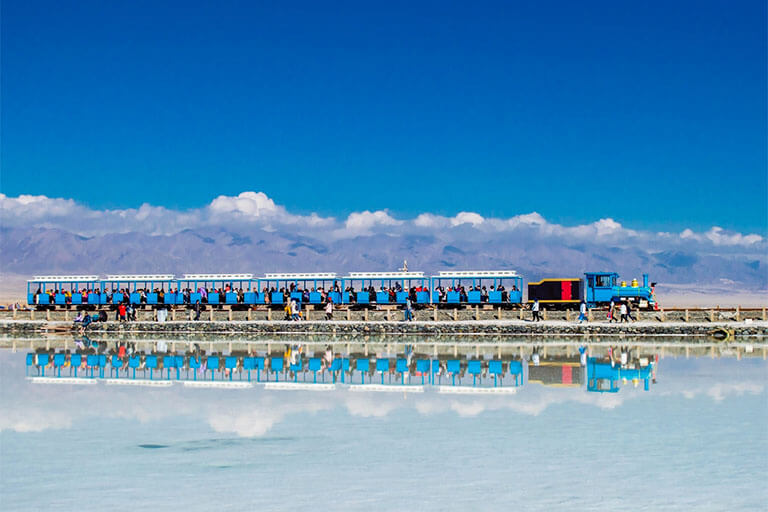 6 Days Qinghai Lake Zhangye Tour 2024/2025