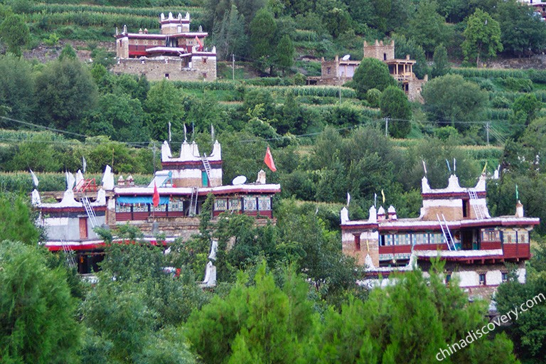 Jiaju Tibetan Village of Mount Siguniang