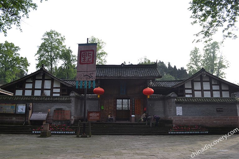 Bifengxia Panda Base - Shangli Ancient Town