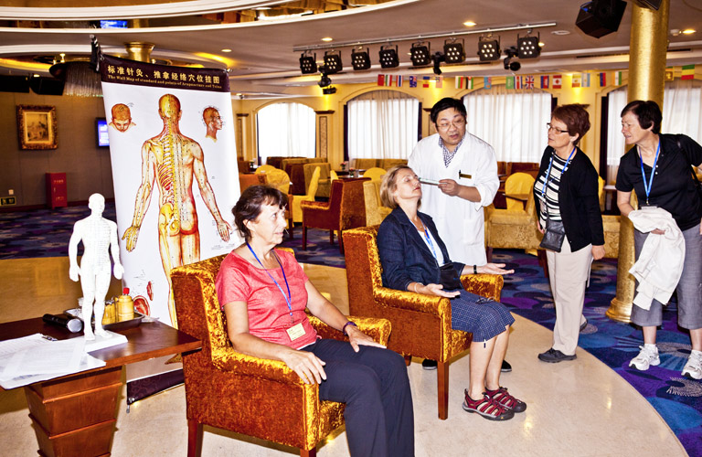 Yangtze River Cruise Services - Activities Onboard