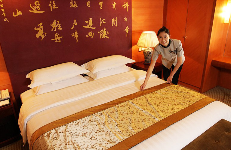Yangtze River Cruise Services - Room Cleaning Service