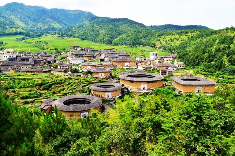 Xiamnen Hakka Tulou Tour