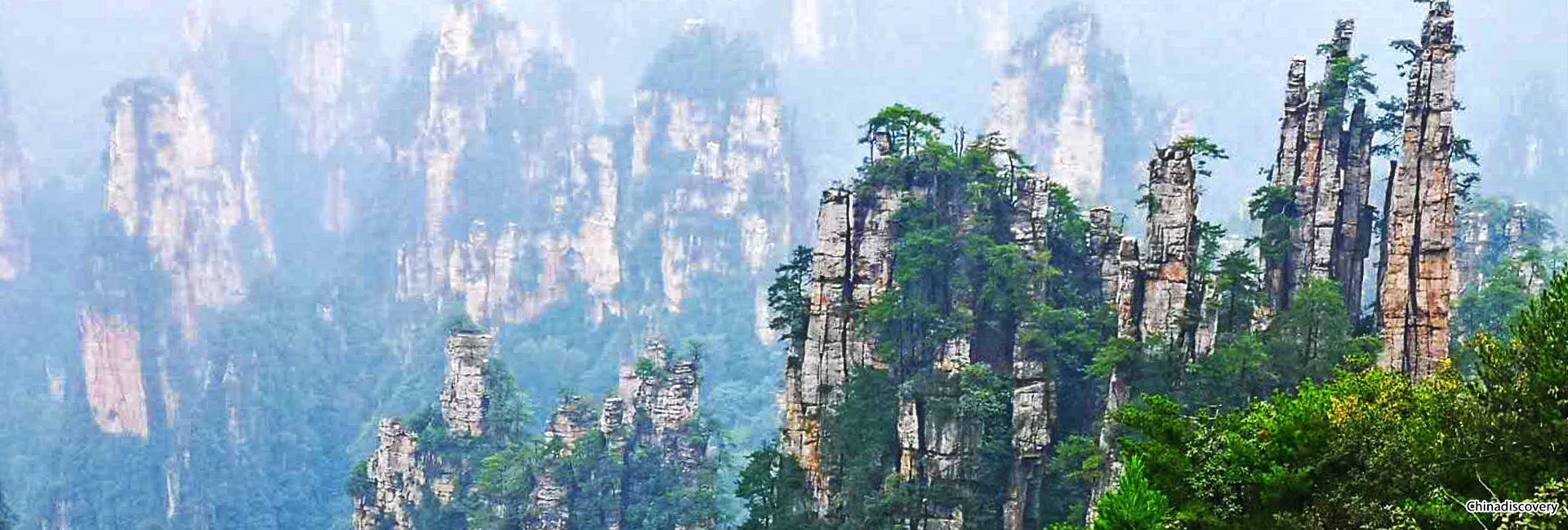 9 Days Zhangjiajie, Fenghuang & Beautiful Guizhou Tour 