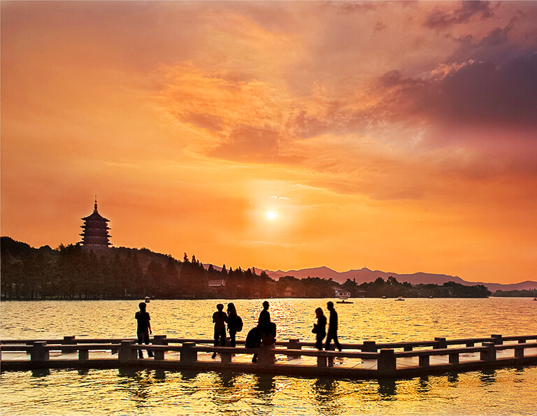 West Lake Sunset at Changqiao Park