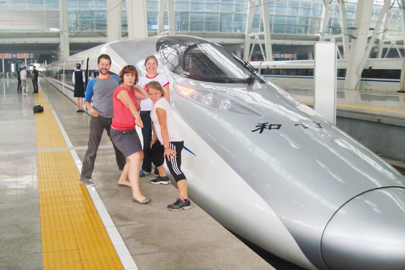 Advantages of Travelling by High Speed Train