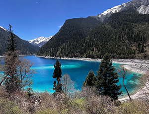 Jiuzhaigou Tour