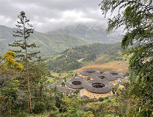 Tulou Tour