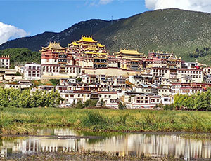 Ganden Sumtseling Monastery in Shangri-La