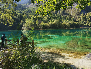 Jiuzhaigou Tour