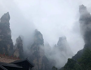 Zhangjiajie Tour