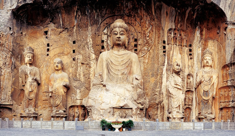 10/" Collect Old China Antique Bronze Carved Buddhism Bodhisattva Buddha Statue