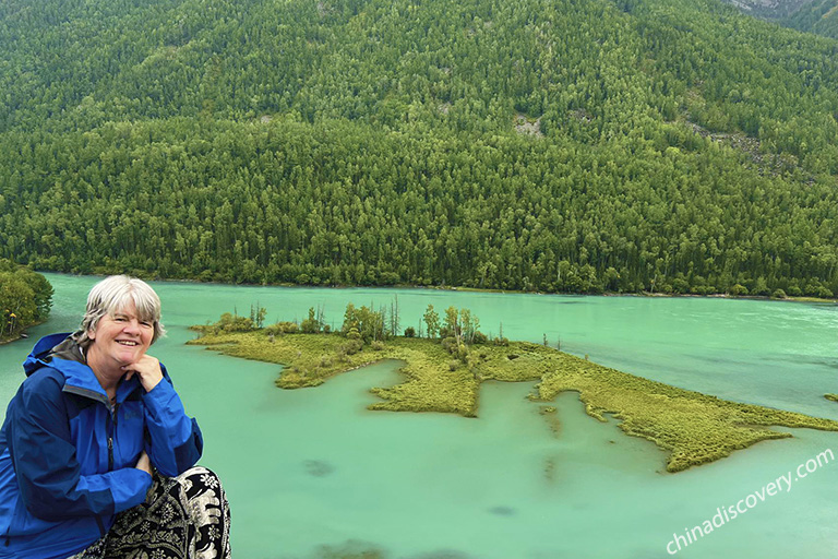 Moon Bay Kanas Lake