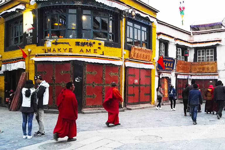 Top China Old Street - Barkhor Street
