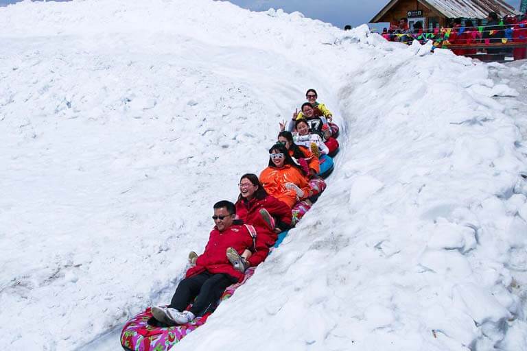 Top China Ski Resorts - Yulong Snow Mountain Ski Area