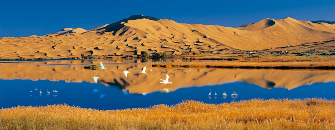 3 Days Badain Jaran Desert Camping Tour with Jeep Safari 2024