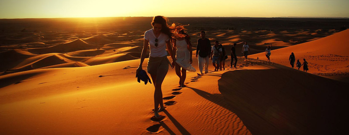 3 Days Badain Jaran Desert Camping Tour with Jeep Safari 2025