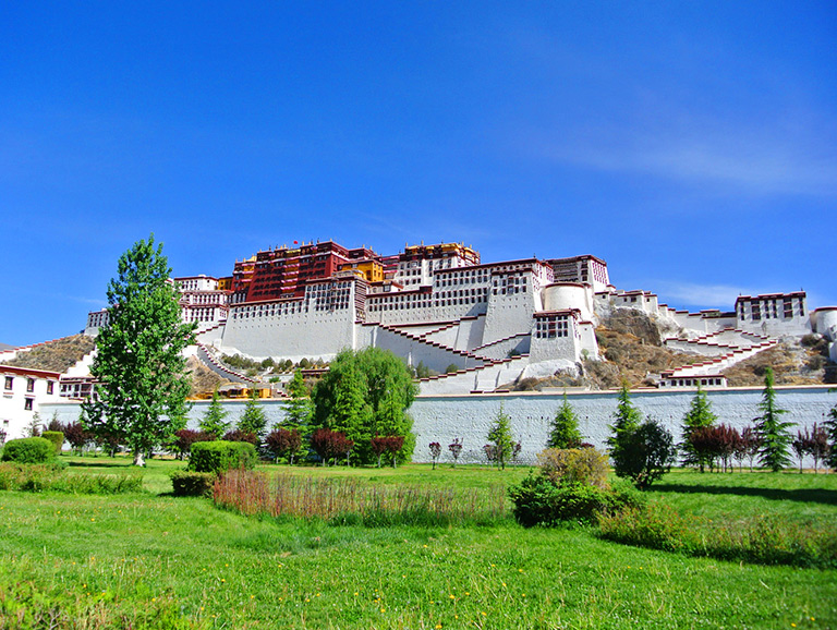 8 Days Tibet Train Tour from Beijing