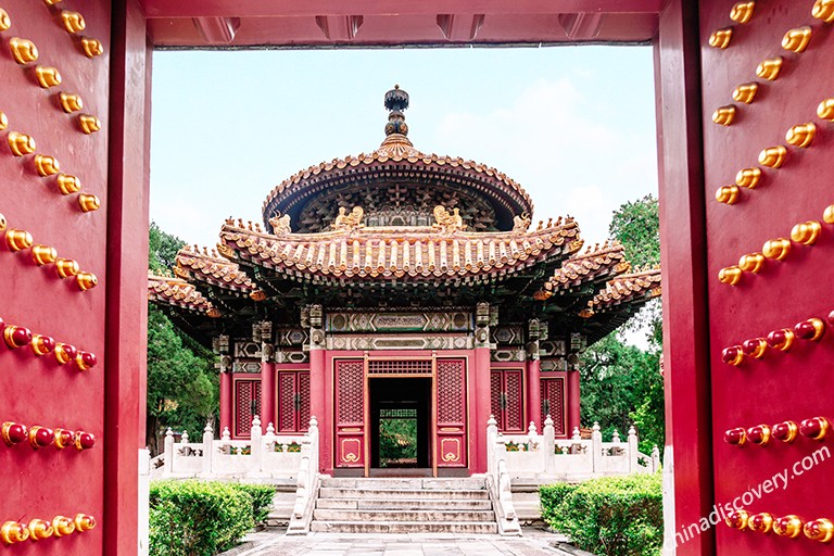 Beautiful Red and Yellow Architecture in the Forbidden City Forbidden City Facts