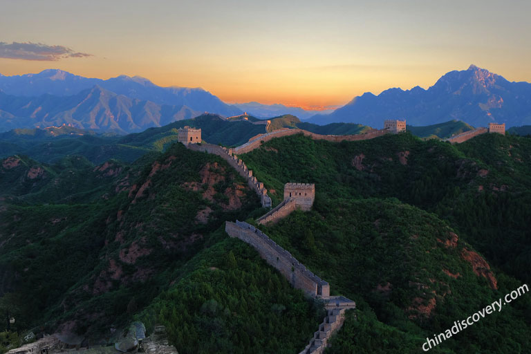 The Great Chinese Wall close to Jinshanling Stock Photo by ©hecke06 58310871