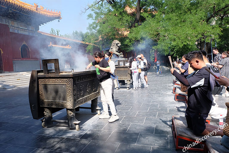 Lama Temple