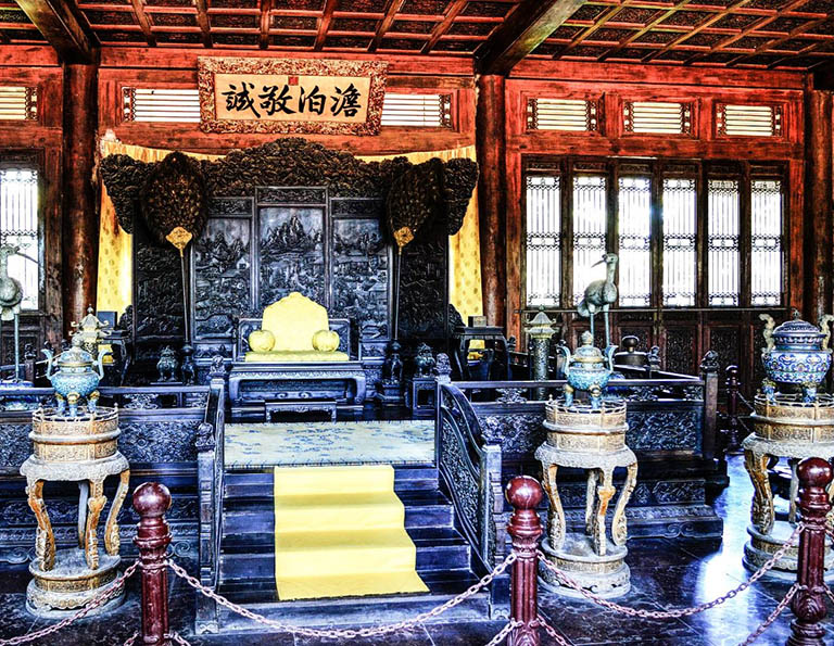 Imperial Palace in Chengde Mountain Resort