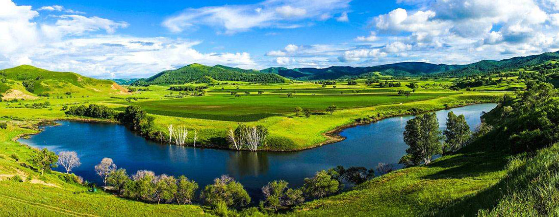 Chengde Bashang Grassland Tour from Beijing