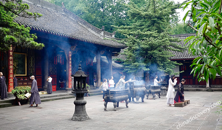 Chengdu Wenshu Monastery Chengdu Airport Layover and Transit
