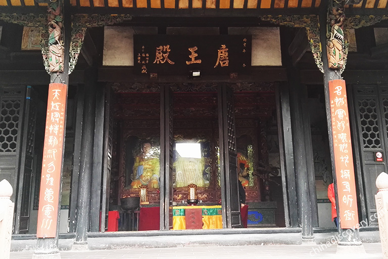 Qiangyang Palace