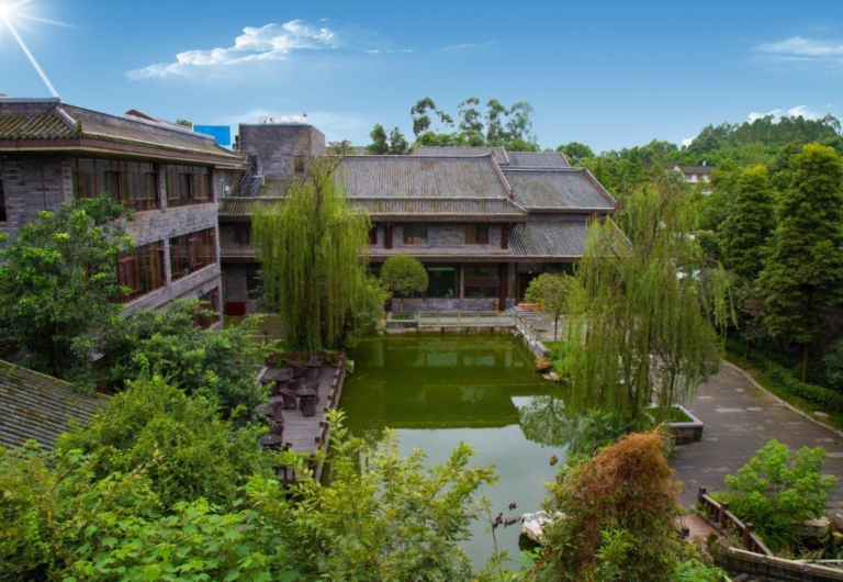 Caston Huanglong Hotel Where to Stay in Chengdu