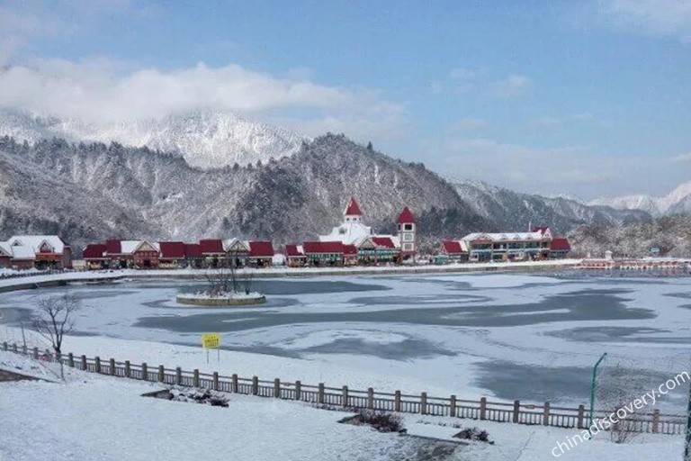 Xiling Snow Mountain Winter View