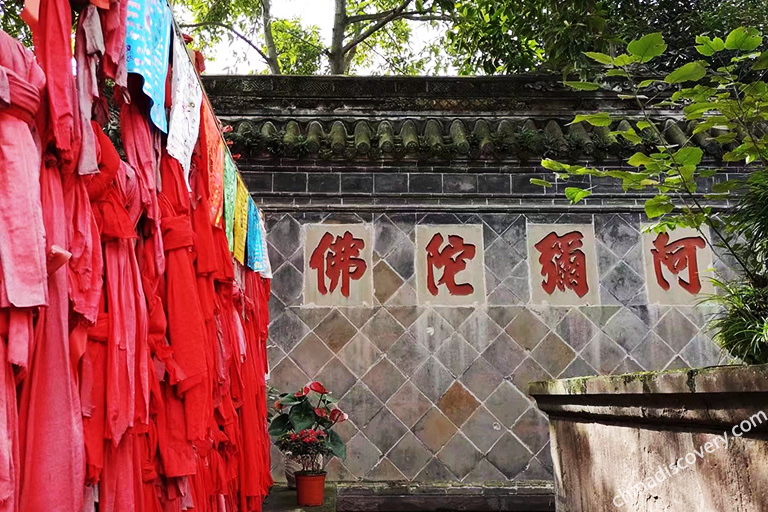 Chengdu Buddhist Temples