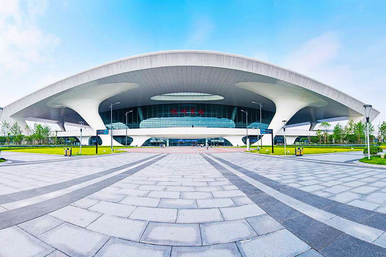 Changsha High Speed Train - Hangzhou East Railway Station