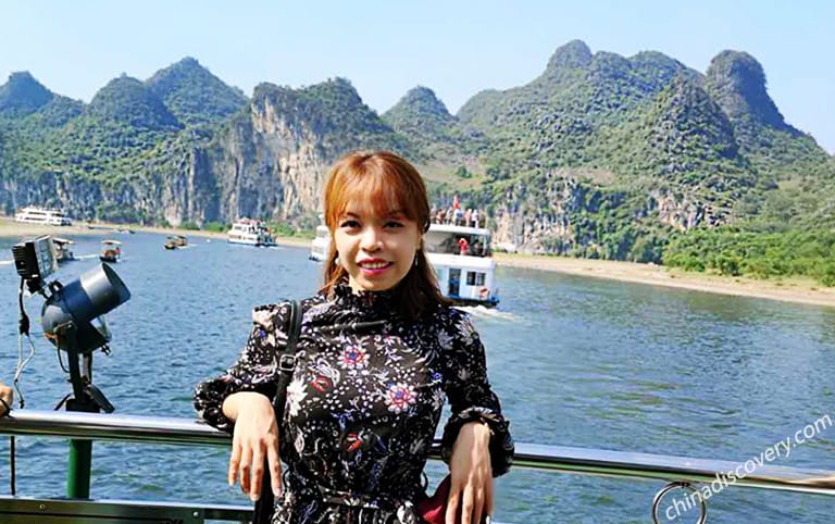 Chona from Philippines - Li River Cruise
