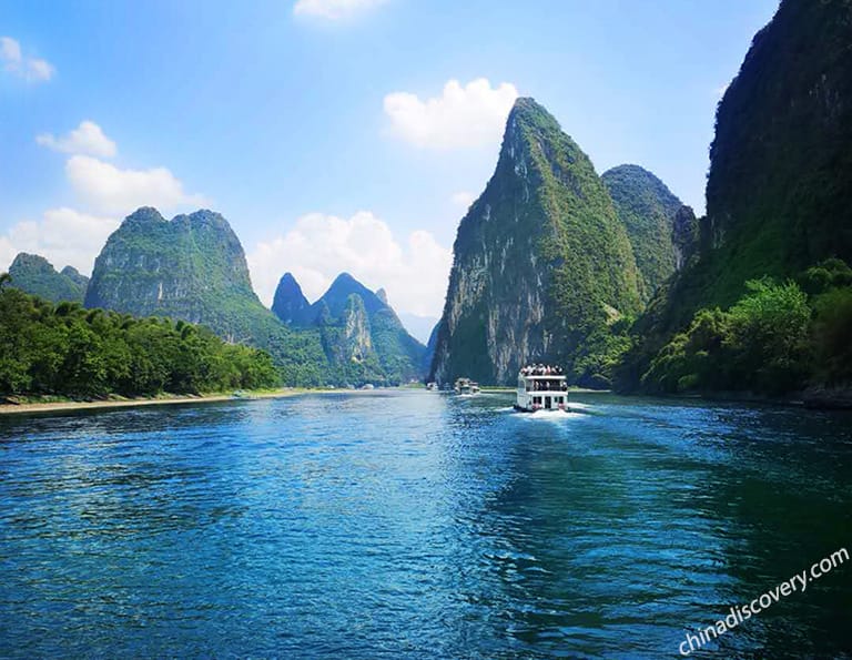 Chona from Philippines - Li River Cruise