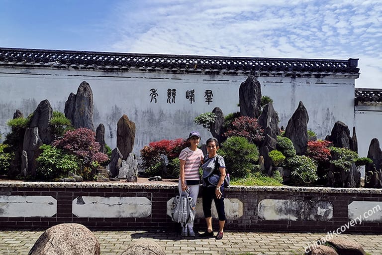 Nancy's group from Singapore  visited Bao Family Garden in May, 2019