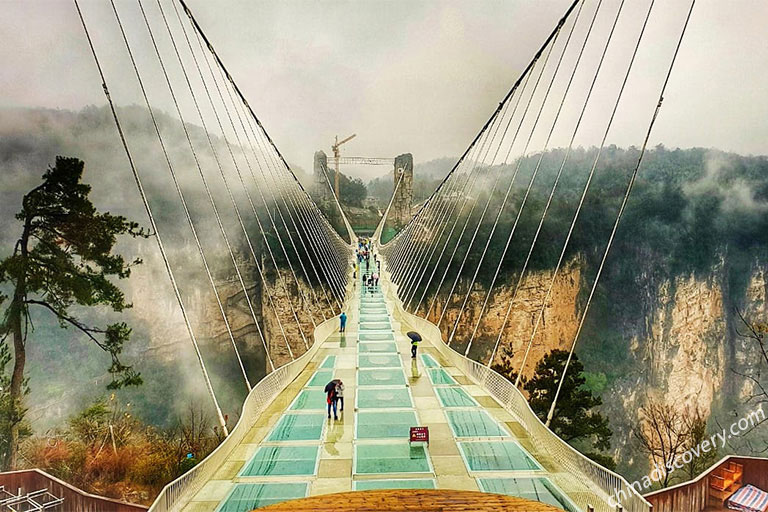 Zhangjiajie Grand Canyon Glass Bridge