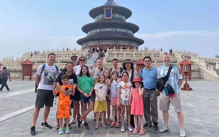 Cameron's Family from New Zealand - Temple of Heaven, Beijing