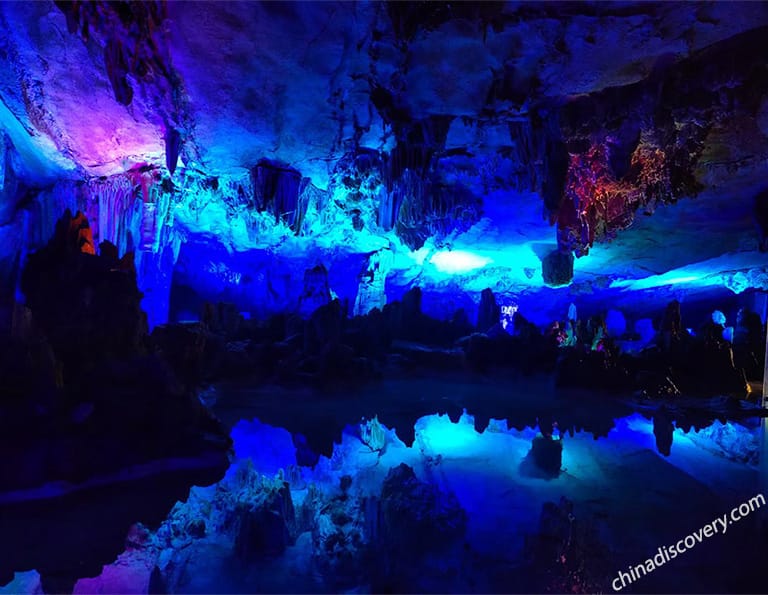 Delma from Ireland - Reed Flute Cave, Guilin