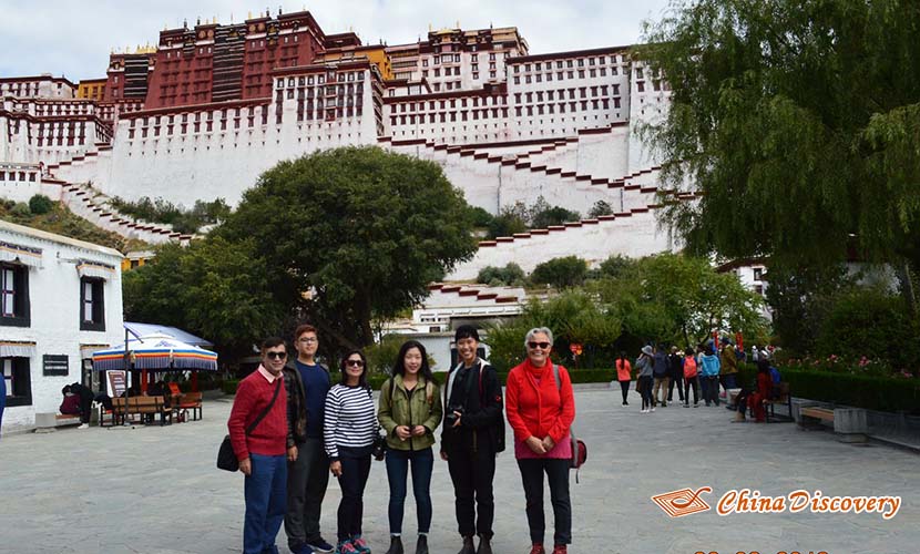 Lhasa The Potala Palace in September 2019 (Autumn)