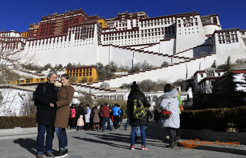 Visit Potala Palace with China Discovery