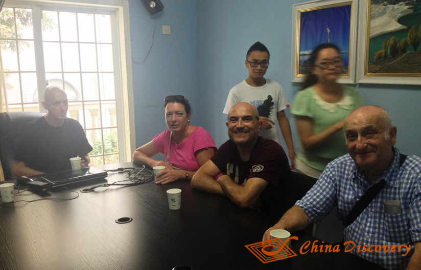 China Discovery Chengdu Photo