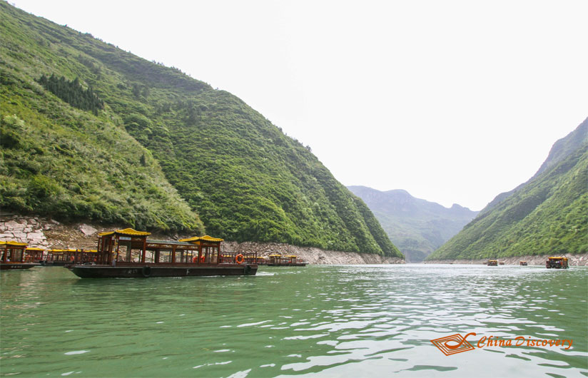 China Yangtze River Cruise Travel Photo