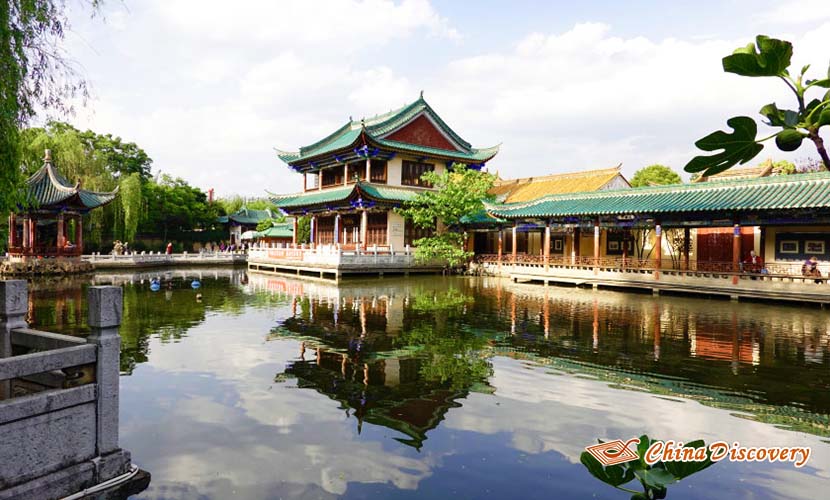 Kunming Yuantong Temple