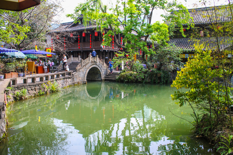 Dujiangyan Panda Base