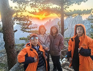 Huangshan Tour