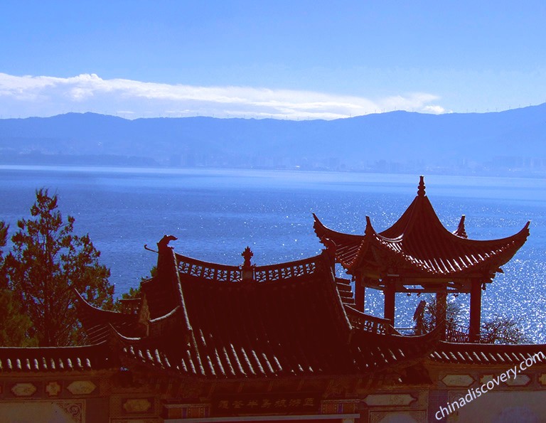 Erhai Lake - David from British